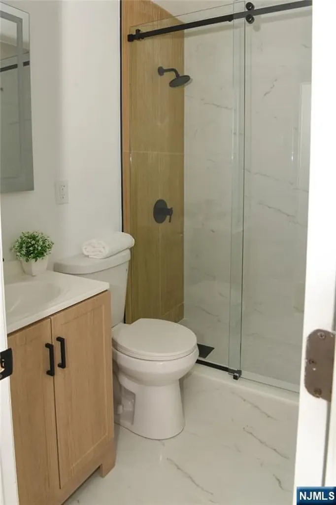 47 Elston Street Bloomfield NJ 07003