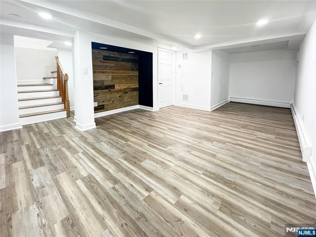 47 Elston Street Bloomfield NJ 07003