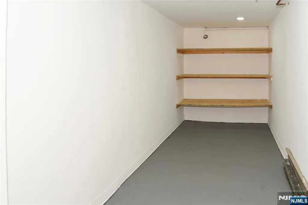 47 Elston Street Bloomfield NJ 07003