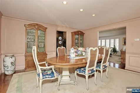 26 Glenwood Road Tenafly NJ 07670