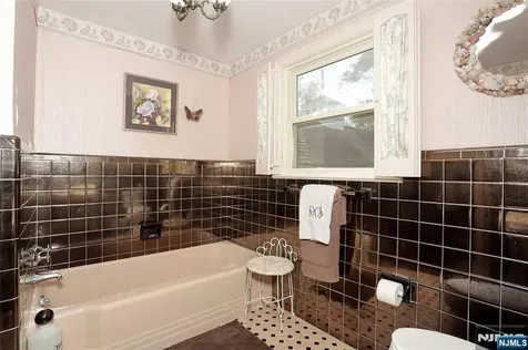 26 Glenwood Road Tenafly NJ 07670