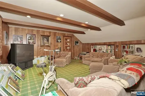 26 Glenwood Road Tenafly NJ 07670