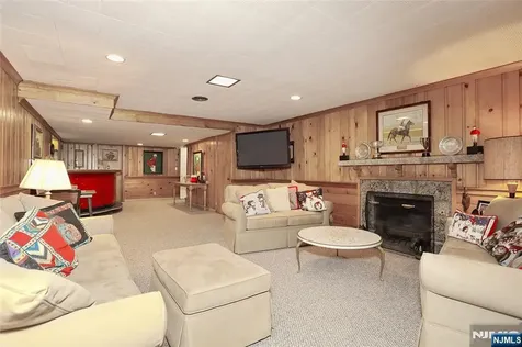 26 Glenwood Road Tenafly NJ 07670