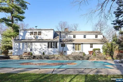 26 Glenwood Road Tenafly NJ 07670
