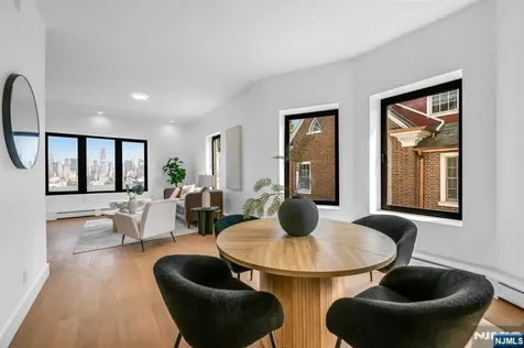 829 Boulevard East Weehawken NJ 07086