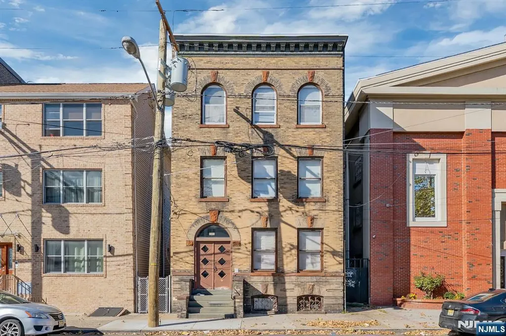 149 Union Street Newark NJ 07105