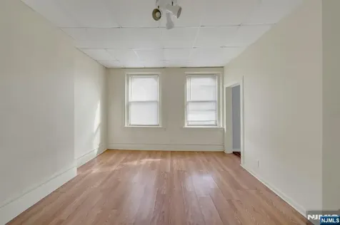 149 Union Street Newark NJ 07105
