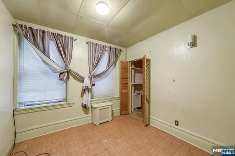 149 Union Street Newark NJ 07105
