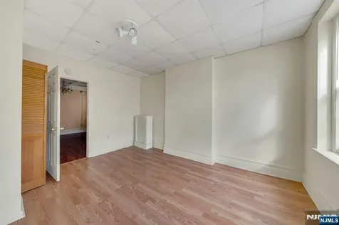 149 Union Street Newark NJ 07105