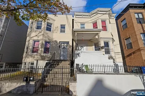 124 18th Street Union City NJ 07087