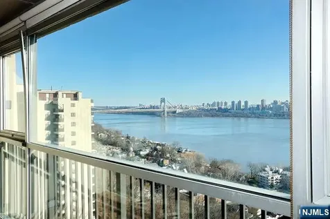 6 Horizon Road Fort Lee NJ 07024