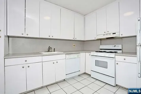 6 Horizon Road Fort Lee NJ 07024