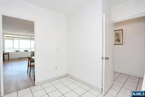 6 Horizon Road Fort Lee NJ 07024