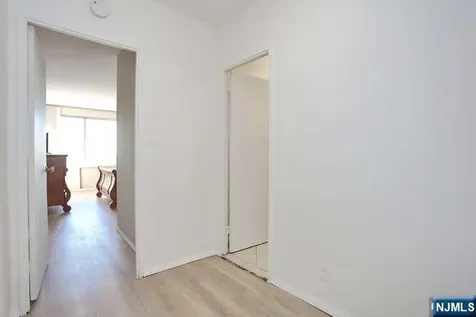 6 Horizon Road Fort Lee NJ 07024
