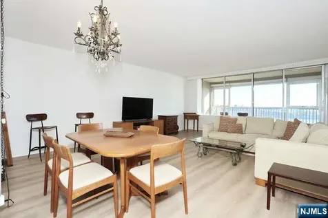 6 Horizon Road Fort Lee NJ 07024