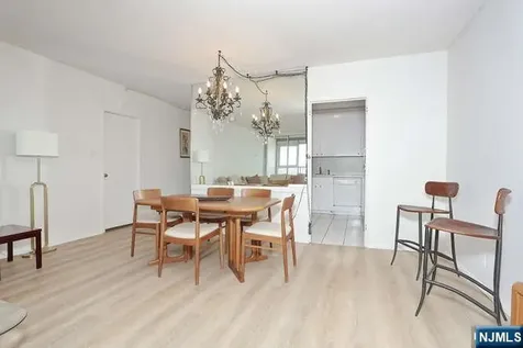 6 Horizon Road Fort Lee NJ 07024