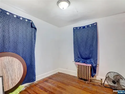 77 Delmar Place Irvington NJ 07111