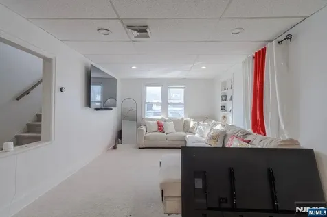 612 Schuyler Avenue North Arlington NJ 07031