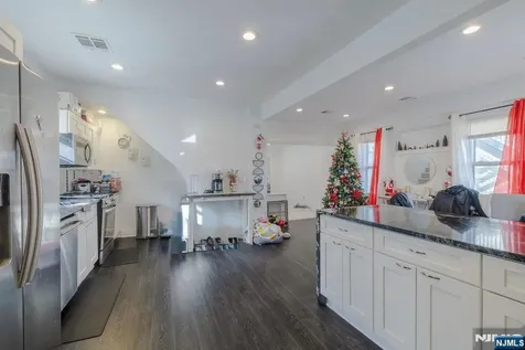 612 Schuyler Avenue North Arlington NJ 07031