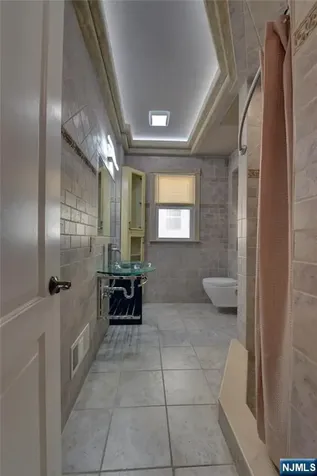 118 14th Street Prospect Park NJ 07508