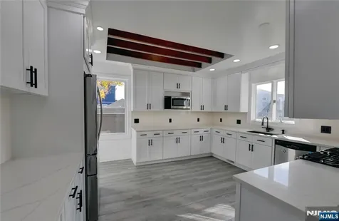 118 14th Street Prospect Park NJ 07508