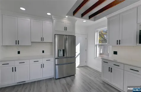 118 14th Street Prospect Park NJ 07508