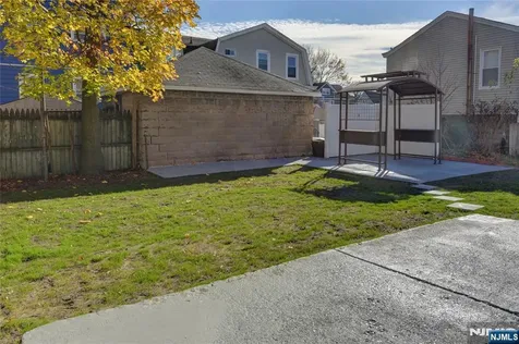 118 14th Street Prospect Park NJ 07508