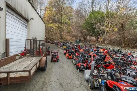 1190 Pompton Avenue Cedar Grove NJ 07009