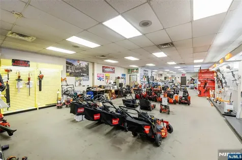 1190 Pompton Avenue Cedar Grove NJ 07009