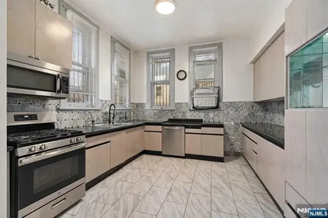 229-235 Ballantine Parkway Newark NJ 07104