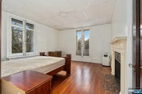 229-235 Ballantine Parkway Newark NJ 07104