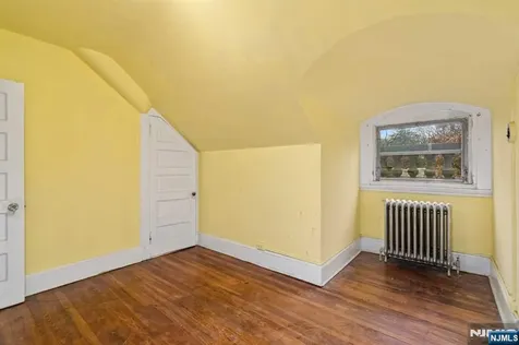 229-235 Ballantine Parkway Newark NJ 07104
