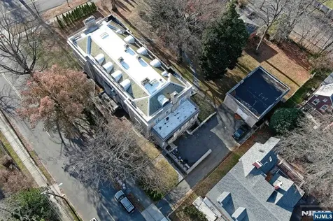 229-235 Ballantine Parkway Newark NJ 07104