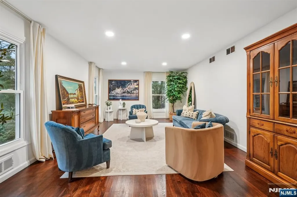 215 Readington Road Branchburg NJ 08876