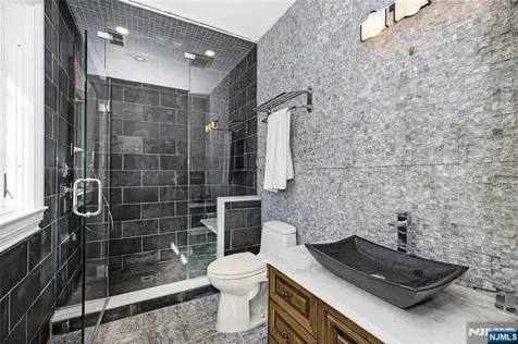 105 Chestnut Ridge Road Saddle River NJ 07458