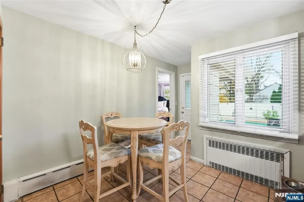 175 Weaver Avenue Bloomfield NJ 07003