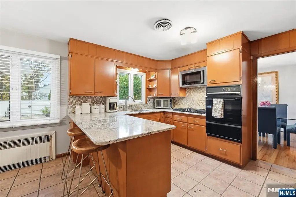 175 Weaver Avenue Bloomfield NJ 07003