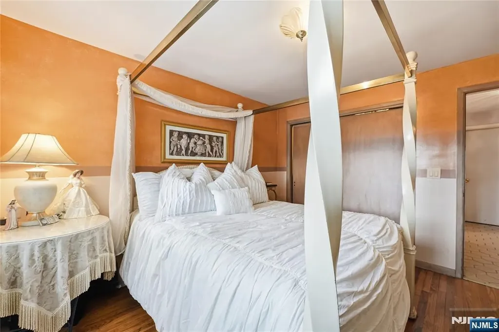 175 Weaver Avenue Bloomfield NJ 07003