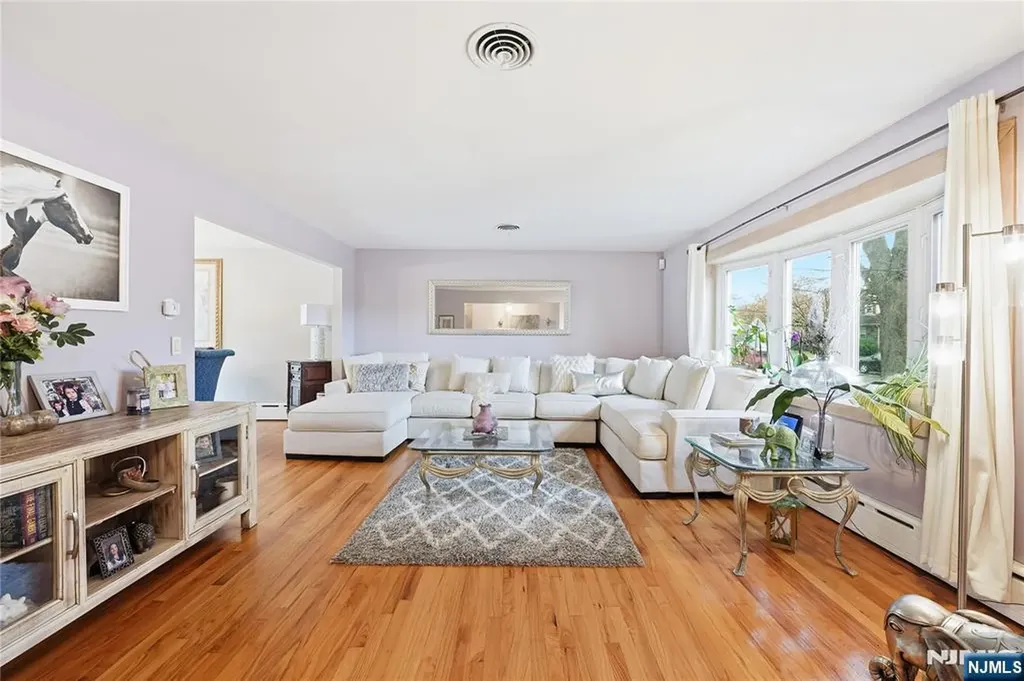 175 Weaver Avenue Bloomfield NJ 07003