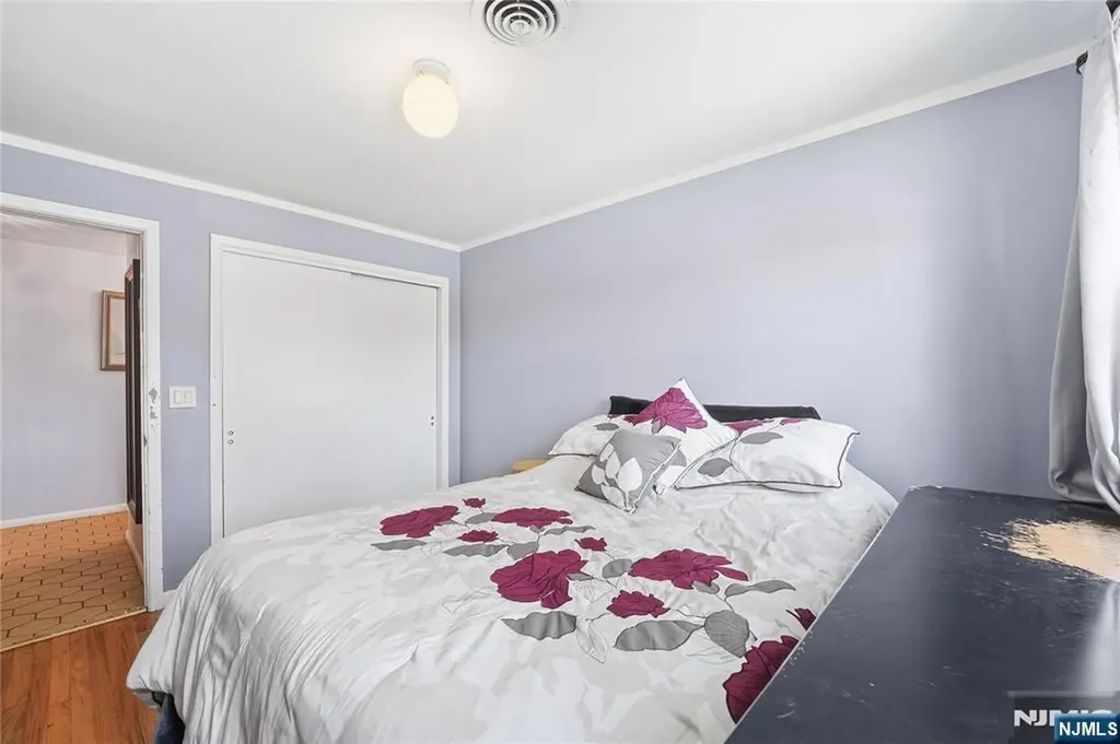 175 Weaver Avenue Bloomfield NJ 07003