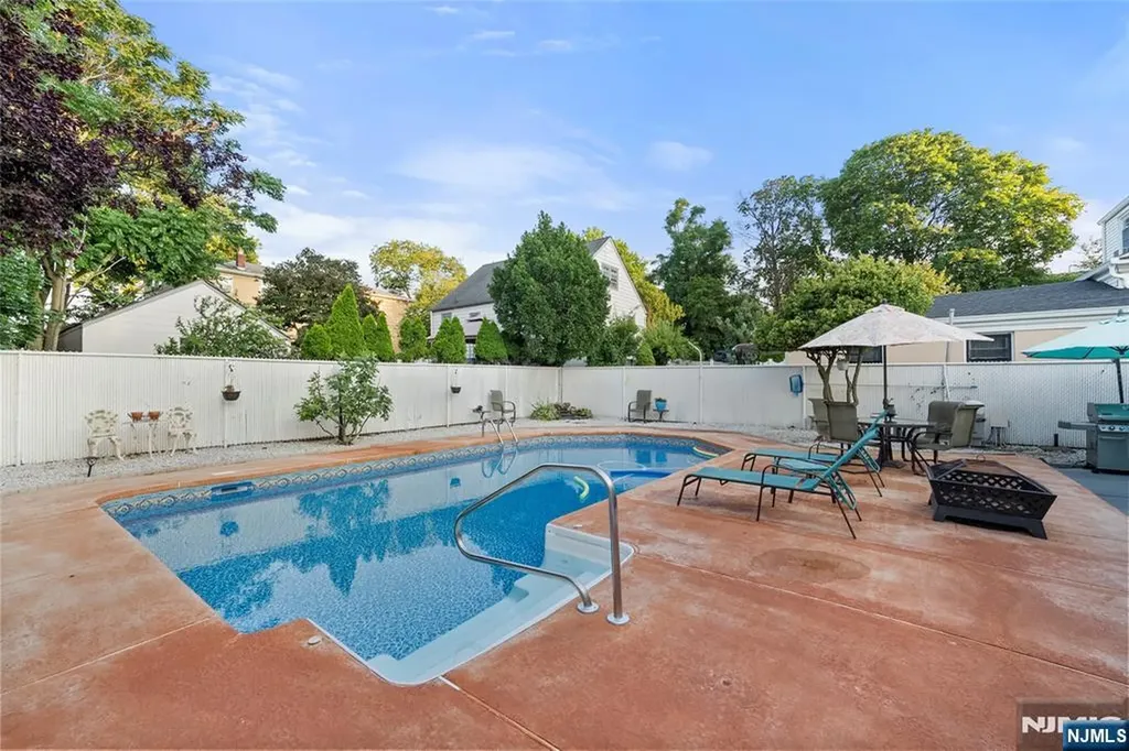 175 Weaver Avenue Bloomfield NJ 07003