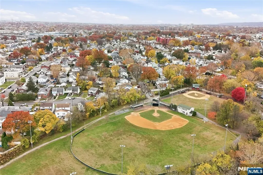 175 Weaver Avenue Bloomfield NJ 07003