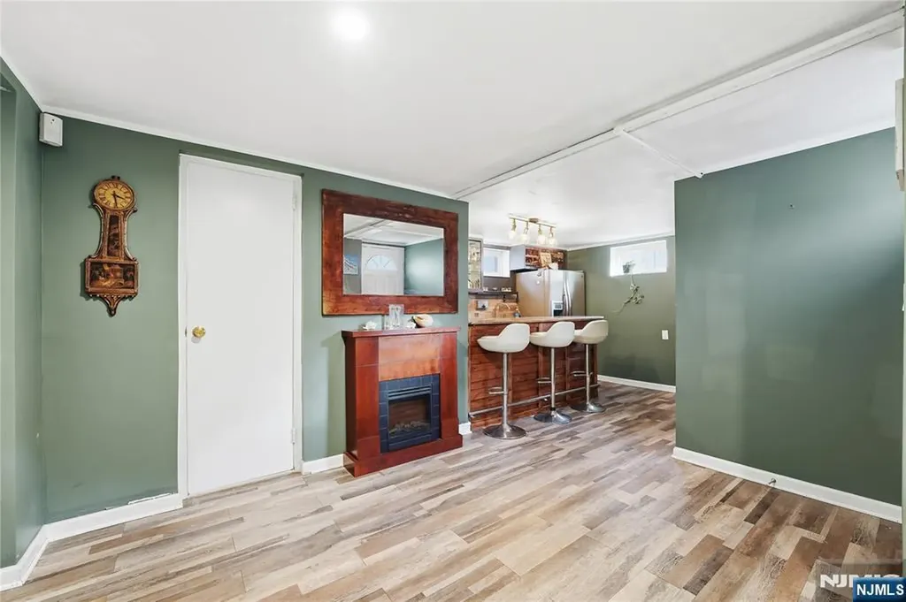 175 Weaver Avenue Bloomfield NJ 07003