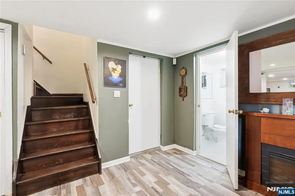 175 Weaver Avenue Bloomfield NJ 07003