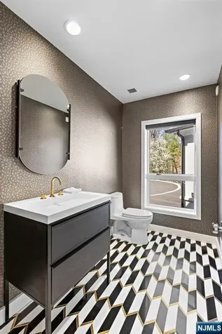 425 Highview Road Englewood NJ 07631