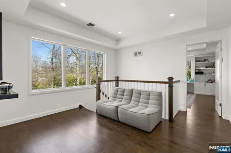 425 Highview Road Englewood NJ 07631