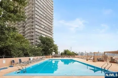 6040 Boulevard East Boulevard West New York NJ 07093