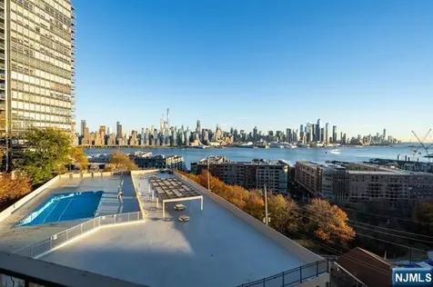 6040 Boulevard East Boulevard West New York NJ 07093