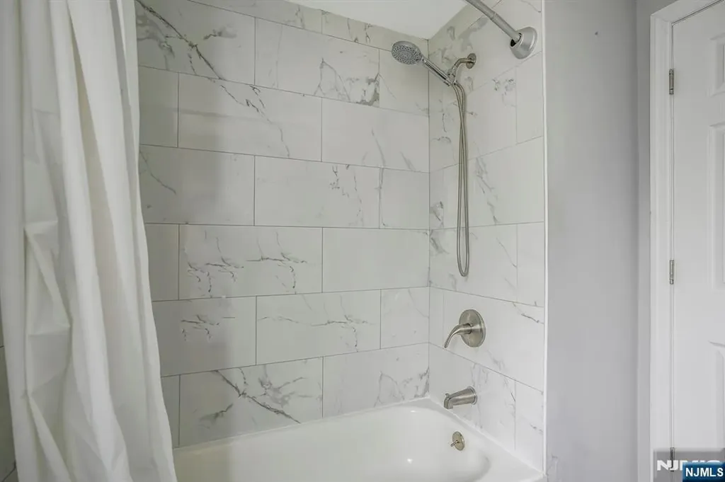 16 Pleasant Belleville NJ 07109