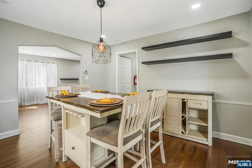 16 Pleasant Belleville NJ 07109